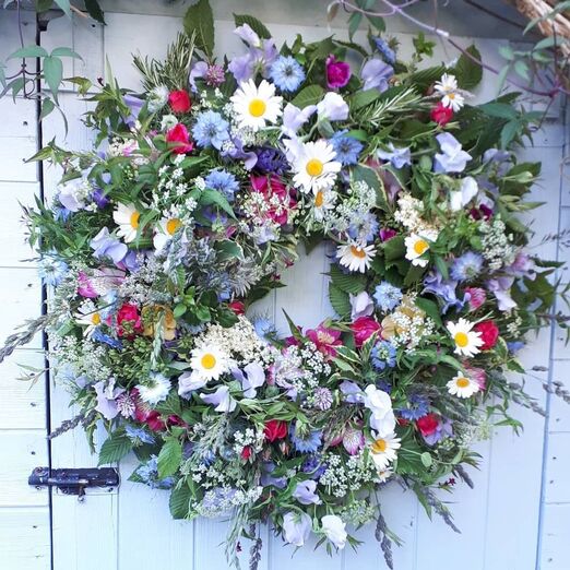 Multi-colour funeral wreath